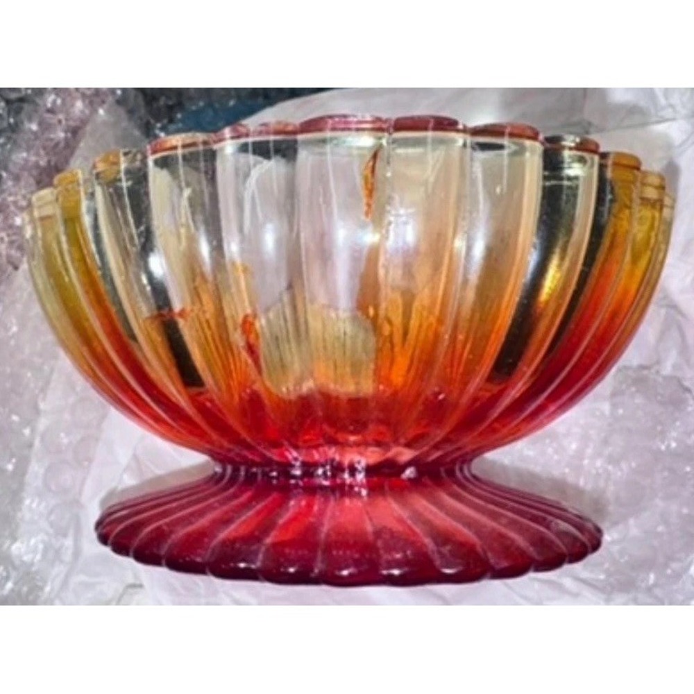 Vintage Amberina Glass Orange Sunset Candy Dish Compote Ribbed Footed Design - Picture 1 of 5